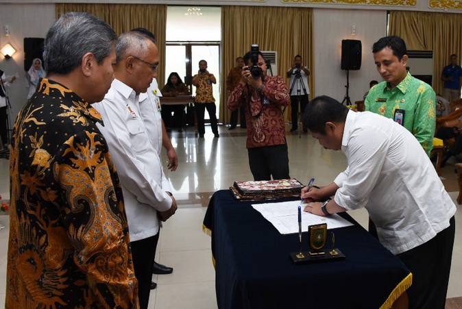 Bupati Berkomitmen Tingkatkan Level Manuritas